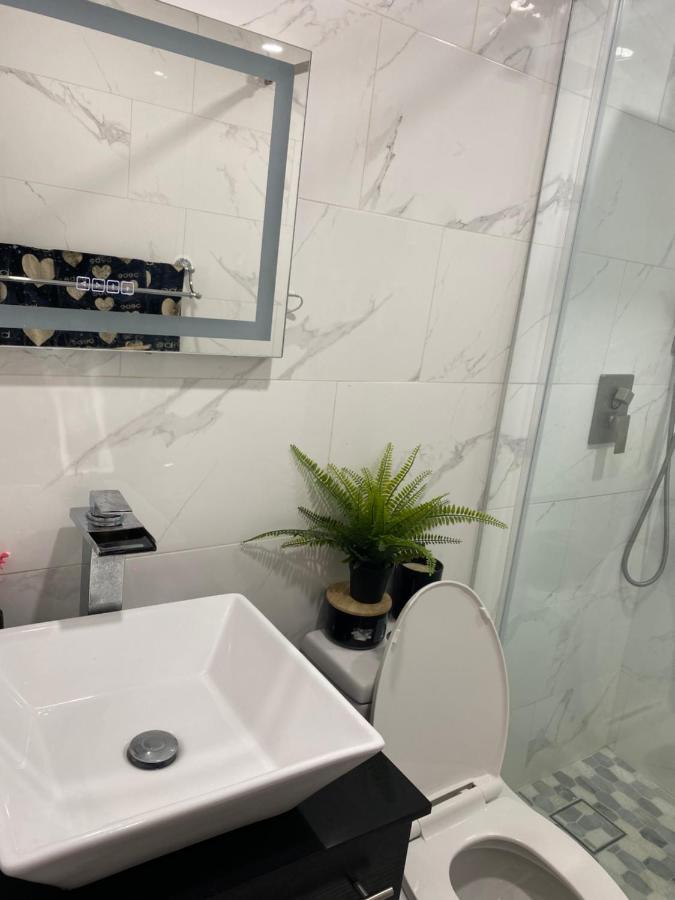 Ferienwohnung Beautiful House 7 Min From Miami Airport W Free Parking Exterior foto