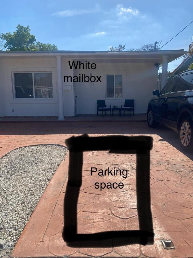 Ferienwohnung Beautiful House 7 Min From Miami Airport W Free Parking Exterior foto